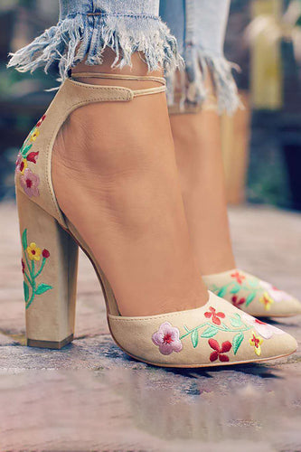 Apricot Spitze Chunky High Heels