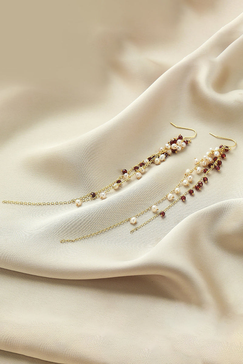 Laden Sie das Bild in den Galerie-Viewer, Goldene Süßwasser Perlen quasten Ohrringe