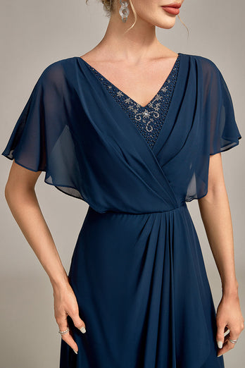 Marineblaues A-Linien-Kleid mit asymmetrischen Pailletten für die Mutter der Braut mit Perlen