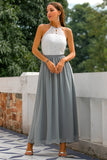 Graues langes Abendkleid mit offenem Rücken