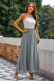 Graues langes Abendkleid mit offenem Rücken