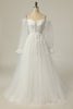 Laden Sie das Bild in den Galerie-Viewer, Wunderschöne Linien aus weißem Hochzeitskleid mit Applikationen und Schultern