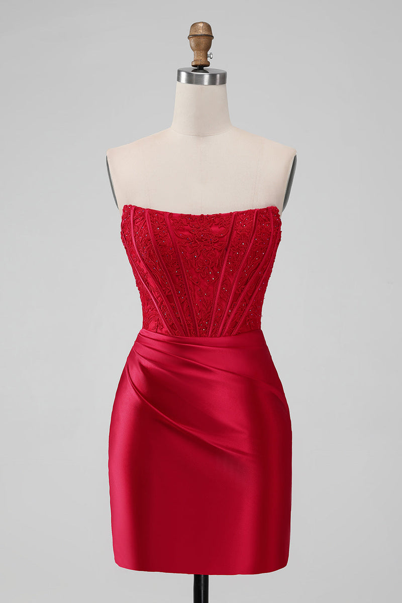 Laden Sie das Bild in den Galerie-Viewer, Sparky Red Bodycon Trägerloses kurzes Homecoing-Kleid mit Perlen