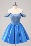 Funkelndes blaues schulterfreies Homecoming-Kleid aus Satin in A-Linie mit Perlen