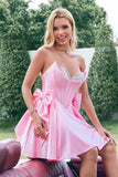 Niedliches rosa A Line trägerloses perlenbesetztes Korsett-Rüschen-Homecoming-Kleid mit Schleifen