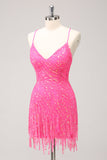 Glitzerndes Hot Pink Enge Pailletten V-Ausschnitt Homecoming-Kleid mit Fransen