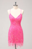 Glitzerndes Hot Pink Enge Pailletten V-Ausschnitt Homecoming-Kleid mit Fransen