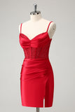 Stilvolles rotes, figurbetontes Spaghettiträger-Korsett-Satin-Homecoming-Kleid mit Schlitz