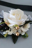 Luxus Schwarz Weiß Homecoming Corsage am Handgelenk und Herren Boutonniere Set