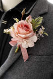 Elegante Blush Bally Corsage am Handgelenk und Herren-Boutonniere für Hochzeitsfeier