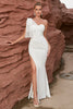 Laden Sie das Bild in den Galerie-Viewer, Weißes Meerjungfrauen-One-Shoulder-langes formelles Kleid mit Schlitz