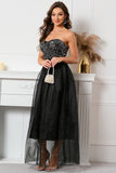 Schwarzes glitzerndes Ballkleid mit Sweetheart und Pailletten