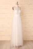 Hoher Hals Weißes Kleid