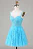 Laden Sie das Bild in den Galerie-Viewer, Blau Spaghettiträger kurzes Homecoming Kleid mit Applikationen