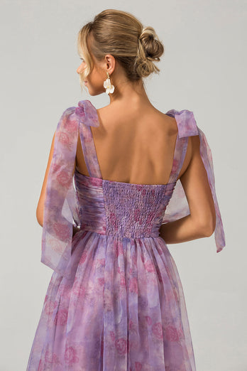 Lila A-Linien-Plissee-Kleid mit Druckmuster in Teelänge