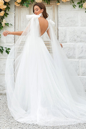 Elfenbeinfarbenes Hochzeitskleid mit abnehmbarer Watteau-Schleppe aus Tüll