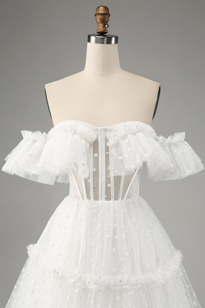 Laden Sie das Bild in den Galerie-Viewer, Elfenbeinfarbenes A-Linie schulterfreies Brautkleid aus Tüll