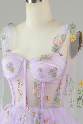 Lavendel Korsett Stickerei Kurze Heimkehr Kleider