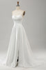 Laden Sie das Bild in den Galerie-Viewer, Elegantes weißes trägerloses Brautkleid mit Bundfaltenzug und Schlitz in A-Linie