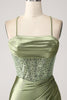 Laden Sie das Bild in den Galerie-Viewer, Armeegrünes Meerjungfrauen-Kutten-Ausschnitt Pailletten-langes Ballkleid mit Schlitz