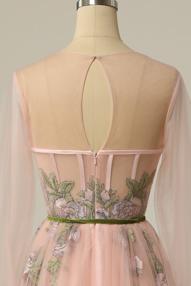 Laden Sie das Bild in den Galerie-Viewer, A-Linie Jewel Light Nude Langes Brautkleid mit Stickerei
