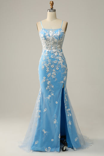 Langärmliges Hellblau Abendkleid in Meerjungfrau-Schnitt mit Perlen-Applikationen