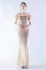 Laden Sie das Bild in den Galerie-Viewer, Dunkelgrünes schulterfreies Meerjungfrauen-Paillettenkleid mit Federn