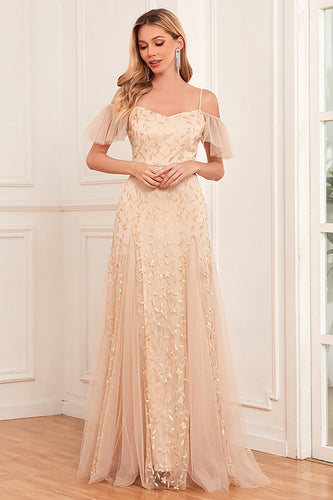 Champagnerfarbenes A-Linien-Kleid mit langen kalten Schultern für den Abschlussball