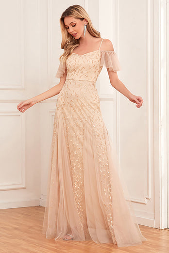 Champagnerfarbenes A-Linien-Kleid mit langen kalten Schultern für den Abschlussball