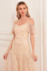 Laden Sie das Bild in den Galerie-Viewer, Champagnerfarbenes A-Linien-Kleid mit langen kalten Schultern für den Abschlussball
