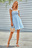 Blaues schulterfreies Mini-Sommerkleid