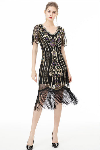 Glitzerndes Kleid aus den 1920er Jahren mit schwarzen Fransen und kurzen Ärmeln