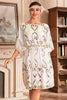 Laden Sie das Bild in den Galerie-Viewer, Weißes glitzerndes Fledermauskleid aus den 1920er Jahren mit Pailletten