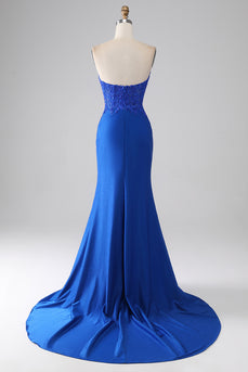 Königsblaues Meerjungfrauen-Kleid mit langen Perlen und Applikationen