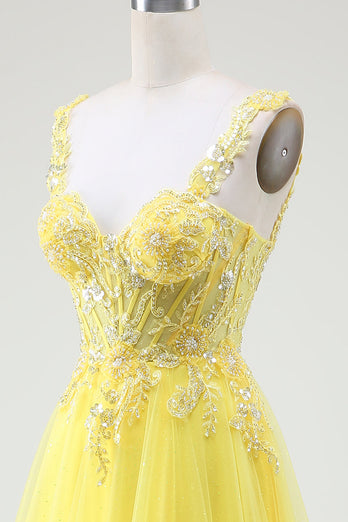 Perlenbesetztes gelbes Korsett-Ballkleid mit Tüll und Schlitz