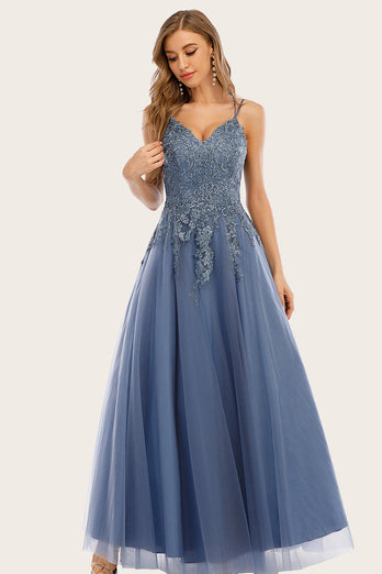 Staubblaues langes Ballkleid mit Spitze