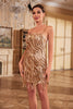 Laden Sie das Bild in den Galerie-Viewer, Etui Spaghettiträger Goldene Pailletten 1920er Jahre Kleid mit Quaste