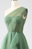 Dunkelgrünes Tüll-A-Linien-One-Shoulder-Kleid für den Abschlussball