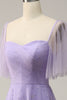Laden Sie das Bild in den Galerie-Viewer, Schulterfreies Abschlussballkleid aus Lavendel mit Rüschen