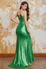 Laden Sie das Bild in den Galerie-Viewer, Glitzerndes Meerjungfrauengrünes Pailletten-Kleid für den Abschlussball mit Schlitz vorne