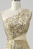 Goldenes One-Shoulder-Fransen-Pailletten-Ballkleid mit Schlitz