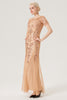 Laden Sie das Bild in den Galerie-Viewer, Champagnerfarbenes Pailletten-Kleid mit kurzen Ärmeln und Accessoires aus den 20er Jahren