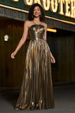 Goldenes Spaghettiträger-Spaghettiträger-Kleid mit Plissee-Glitzer und Accessoires in A-Linie